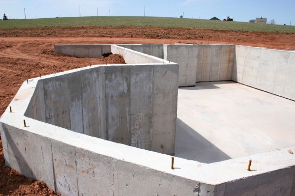Exterior Foundation Service in Saint Joseph